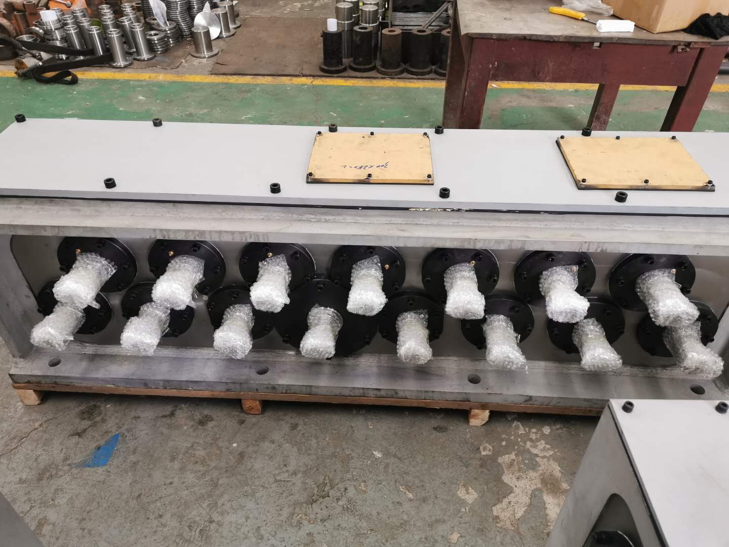 齒輪箱變速機(jī)來(lái)圖加工